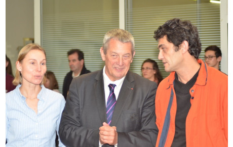 Francis Luyce  soutient le RAC NATATION et la piscine de Rochefort Sur Loire