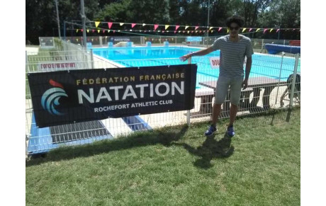 Un champion olympique à la piscine de Rochefort